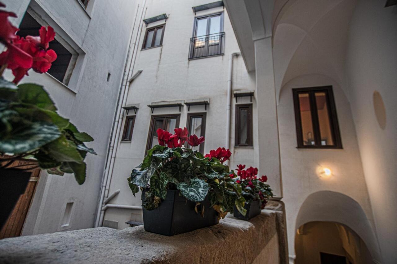 Gasthuis Sant'andrea - Luxury In Vucciria *